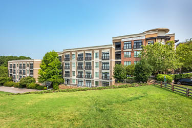 Lofts At Lakeview Apartments - Durham, NC