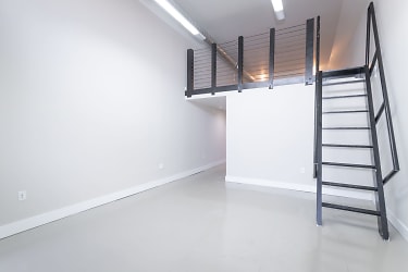 1244 2nd Ave unit LW207 - Oakland, CA