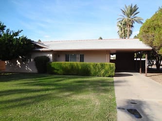 414 E Palm St - Litchfield Park, AZ
