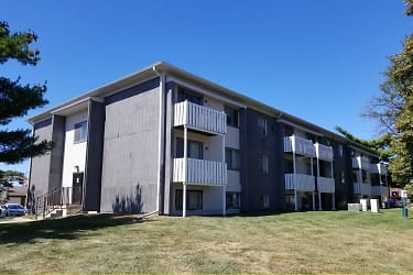 Old Mill Apartments - Omaha, NE