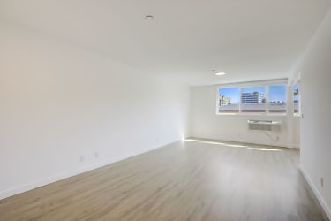 7070 Franklin Ave unit 106 - Los Angeles, CA