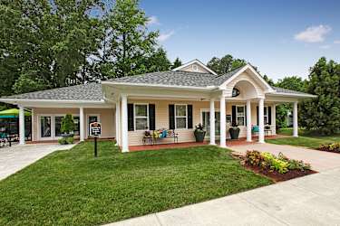 Sumter Square Apartments - Raleigh, NC