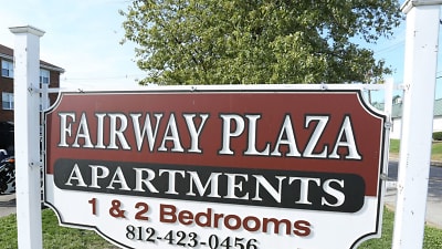 702 Fairway Drive Apartments - Evansville, IN