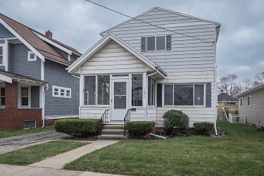 1831 Brussels St - Toledo, OH