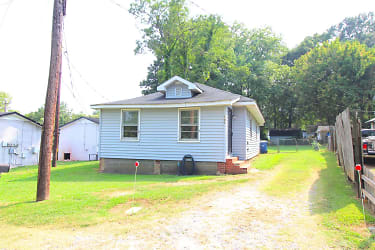 103 Tomberlin Rd - Mount Holly, NC