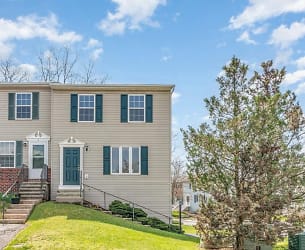 1 Red Barberry Dr unit 1 - Valley Green, PA