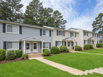 Tryon Village Apartments - Raleigh, NC