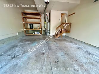 15818 NW Trakehner Way - Portland, OR