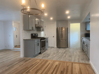 1801 W 2700 S - Syracuse, UT