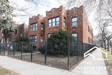 3301 N Harding Ave - Chicago, IL