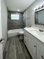Room For Rent - Winter Haven, FL