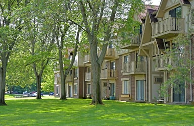 Sycamore Creek Apartments - Lake Orion, MI