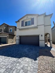 4723 Turquoise Clfs Ave - Las Vegas, NV