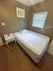 Room For Rent - Altamonte Springs, FL