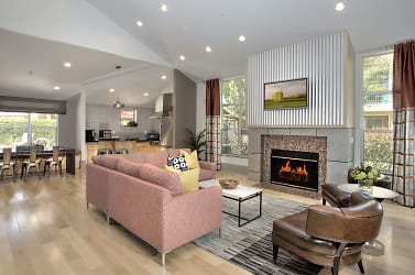 Azure Apartment Homes - Petaluma, CA