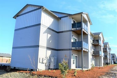 2400 S. 12th St. Apartments - Lebanon, OR