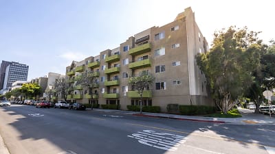 Hampshire Place Apartments - Los Angeles, CA