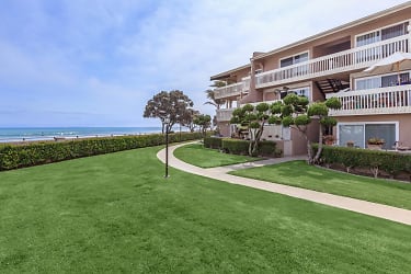 The Beachfronter Apartments - Ventura, CA