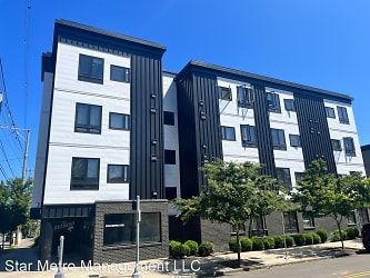The Zelkova By Star Metro Apartments - Portland, OR