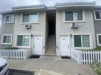 523 Graves Ave unit 102 - El Cajon, CA