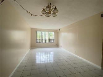11477 NW 39th Ct unit 205 - Coral Springs, FL