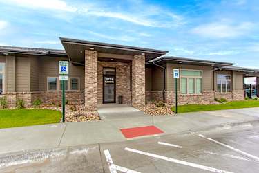 The Sterling Apartments At Grand Island - Grand Island, NE