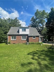 429 E Edgewood Ave - Indianapolis, IN
