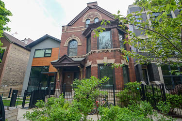 1027 N Honore R2 - Chicago, IL