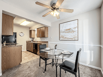 Granite Valley Apartment Homes - Cedar Rapids, IA