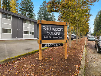 Bridgeport Square Apartments - University Place, WA