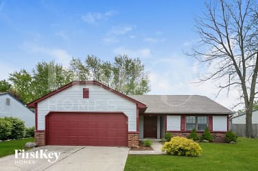 5759 Pemberly Dr - Indianapolis, IN