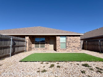 Three Bedroom Townhome In The Cooper School District Apartments - Lubbock, TX