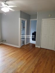3263 W Wrightwood Ave - Chicago, IL