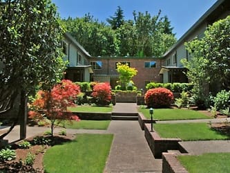 908 S Gaines St unit 31 - Portland, OR