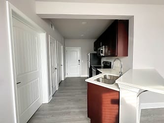 200 5th Apartments - York, PA