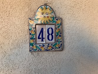 48 Calle San Blas NE - Albuquerque, NM