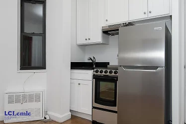 1592 2nd Ave unit 3RS - New York, NY
