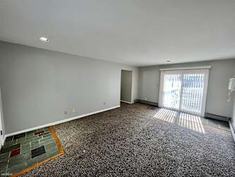16180 Wilson Ave - Eastpointe, MI