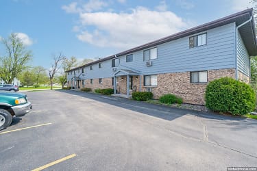 671 S Western Ave unit 204 - Neenah, WI