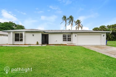 1495 Charmont Place - Fort Myers, FL