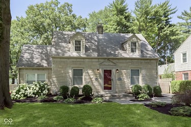 1146 Ivy Ln - Indianapolis, IN