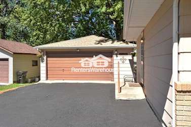 2225 Beam Avenue - Maplewood, MN