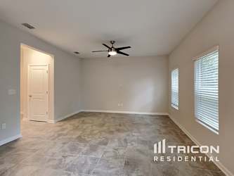 2035 Dutton Island Oaks Way - Atlantic Beach, FL