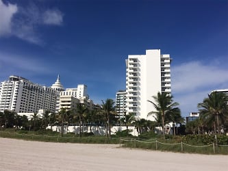 100 Lincoln Rd #1135 - Miami Beach, FL