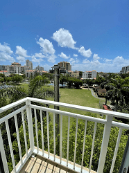 50 Menores Ave - Coral Gables, FL