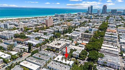 1005 Meridian Ave #7 - Miami Beach, FL