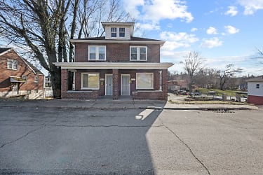 448 Wylie Ave - Clairton, PA