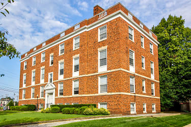 Johnson Apartments - Painesville, OH