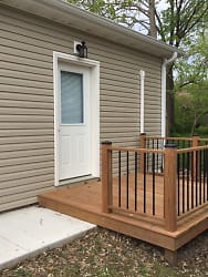 105 Bicknell St - Columbia, MO