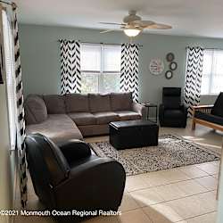 207 Hancock Ave - Seaside Heights, NJ